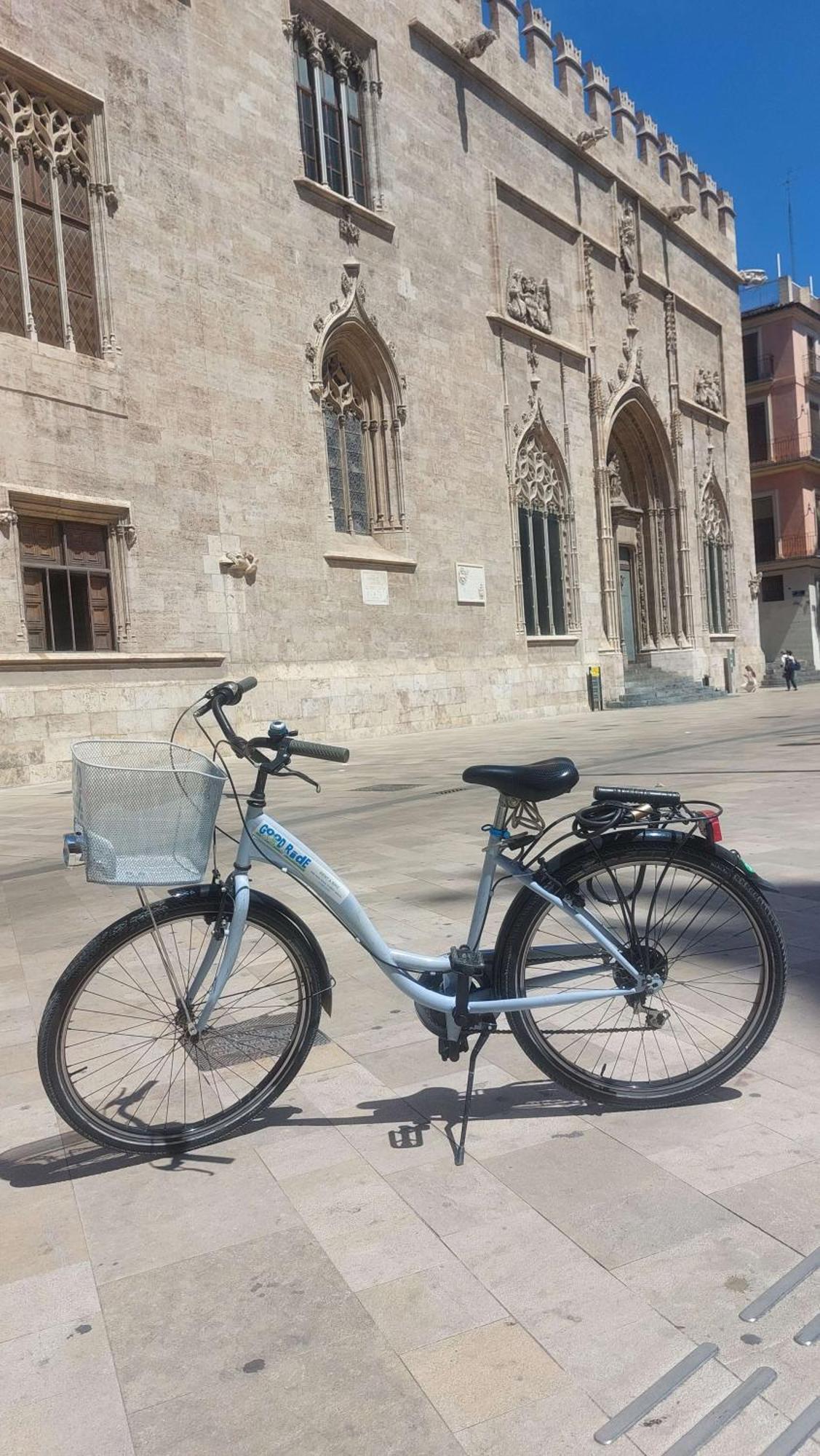 Hogar Vera Apartments&Bikes Валенсия Экстерьер фото
