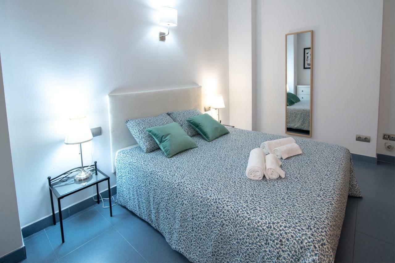 Hogar Vera Apartments&Bikes Валенсия Экстерьер фото
